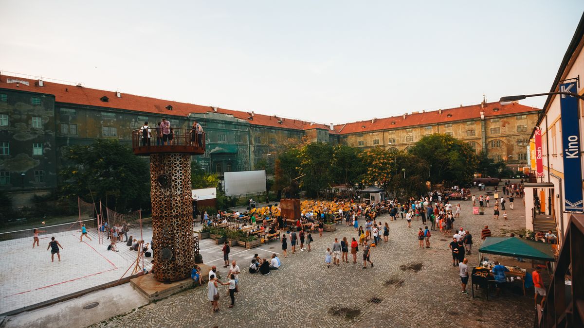 Vítěze E.ON Energy Globe představí unikátní pražský Ekofestival v karlínských kasárnách – nejudržitelnější festival v Praze